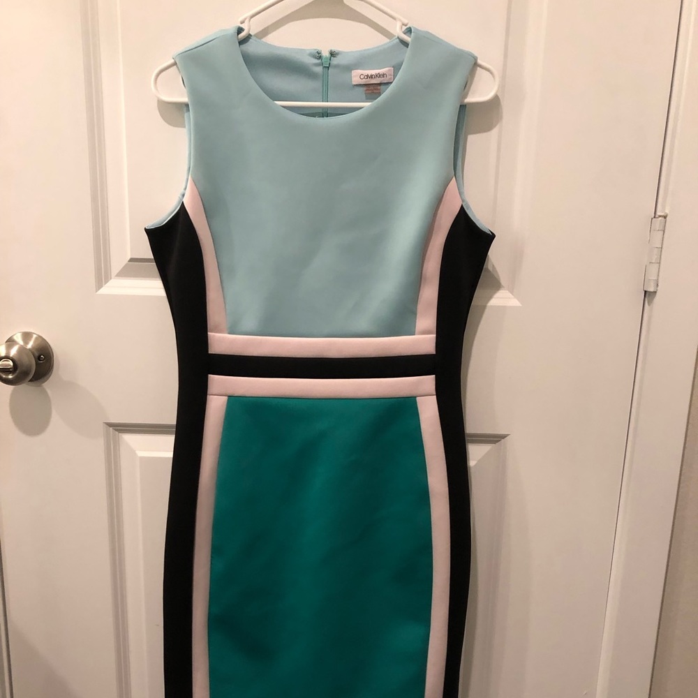Colorblock Calvin Klein Dress